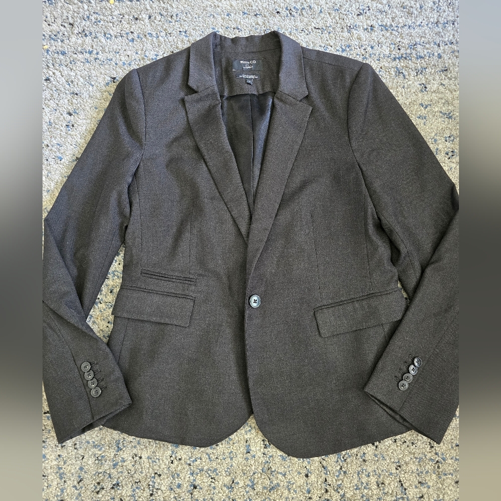 RW&CO. Sophia Gray Blazer Professional Tailoring. Size 12.